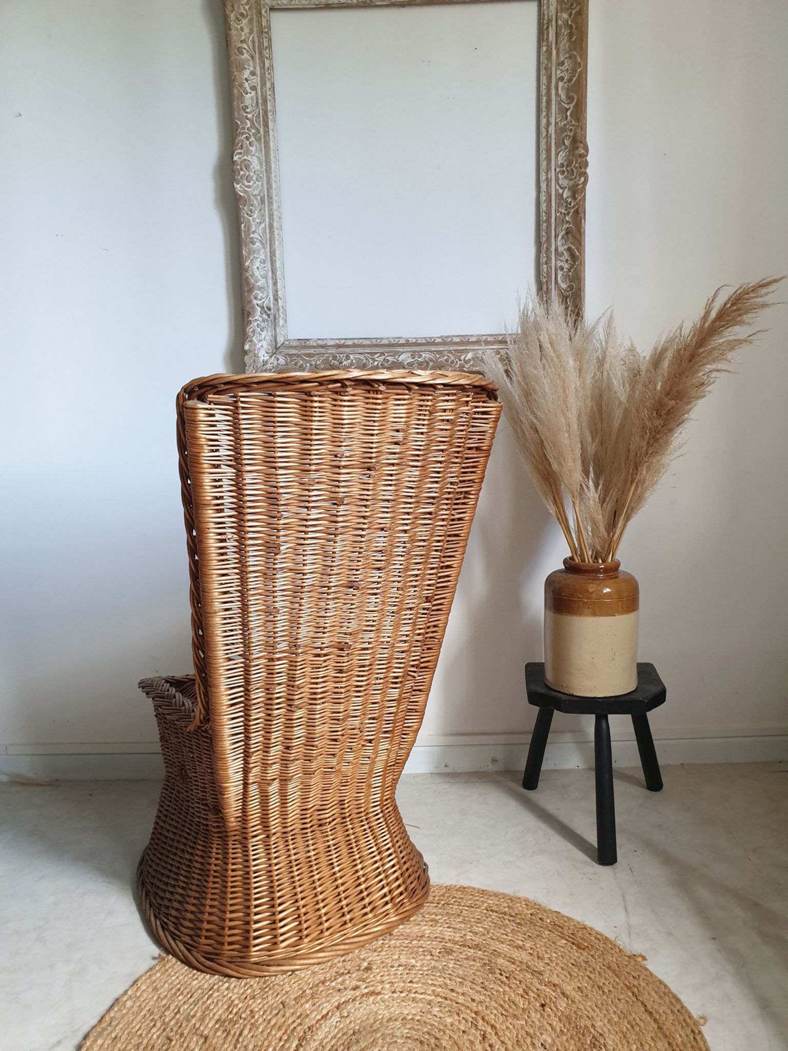 Fauteuil corbeille en rotin