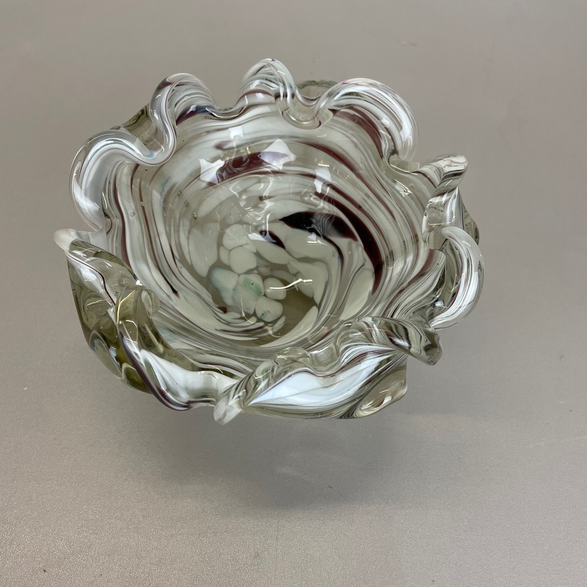 Murano Glass 1,1kg "FLORAL" Bowl Element Shell Ashtray Murano, Italy 1970s