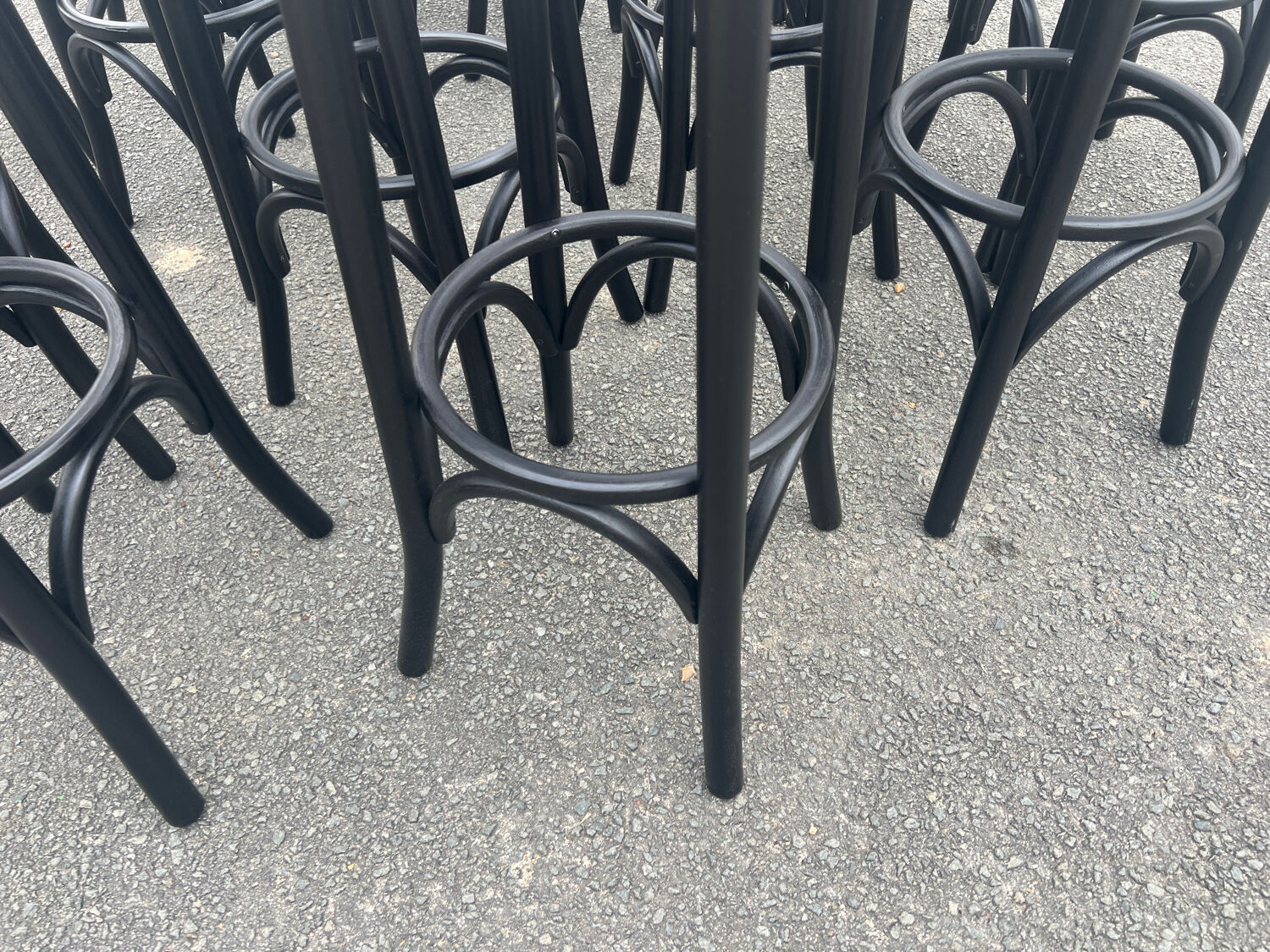 Set of 18 bar stools