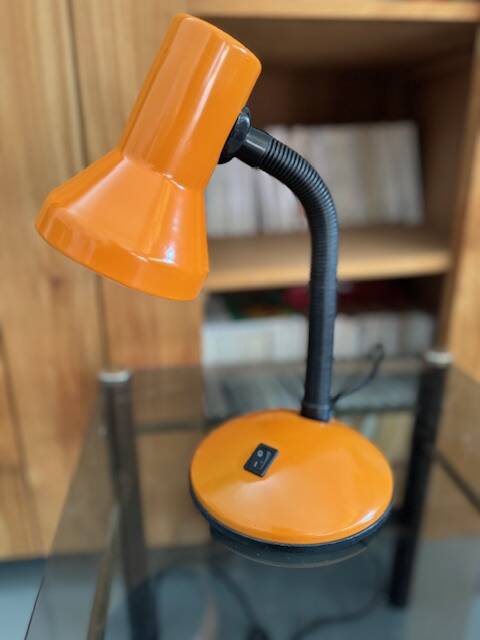 Lampe articulée orange, années 80-90