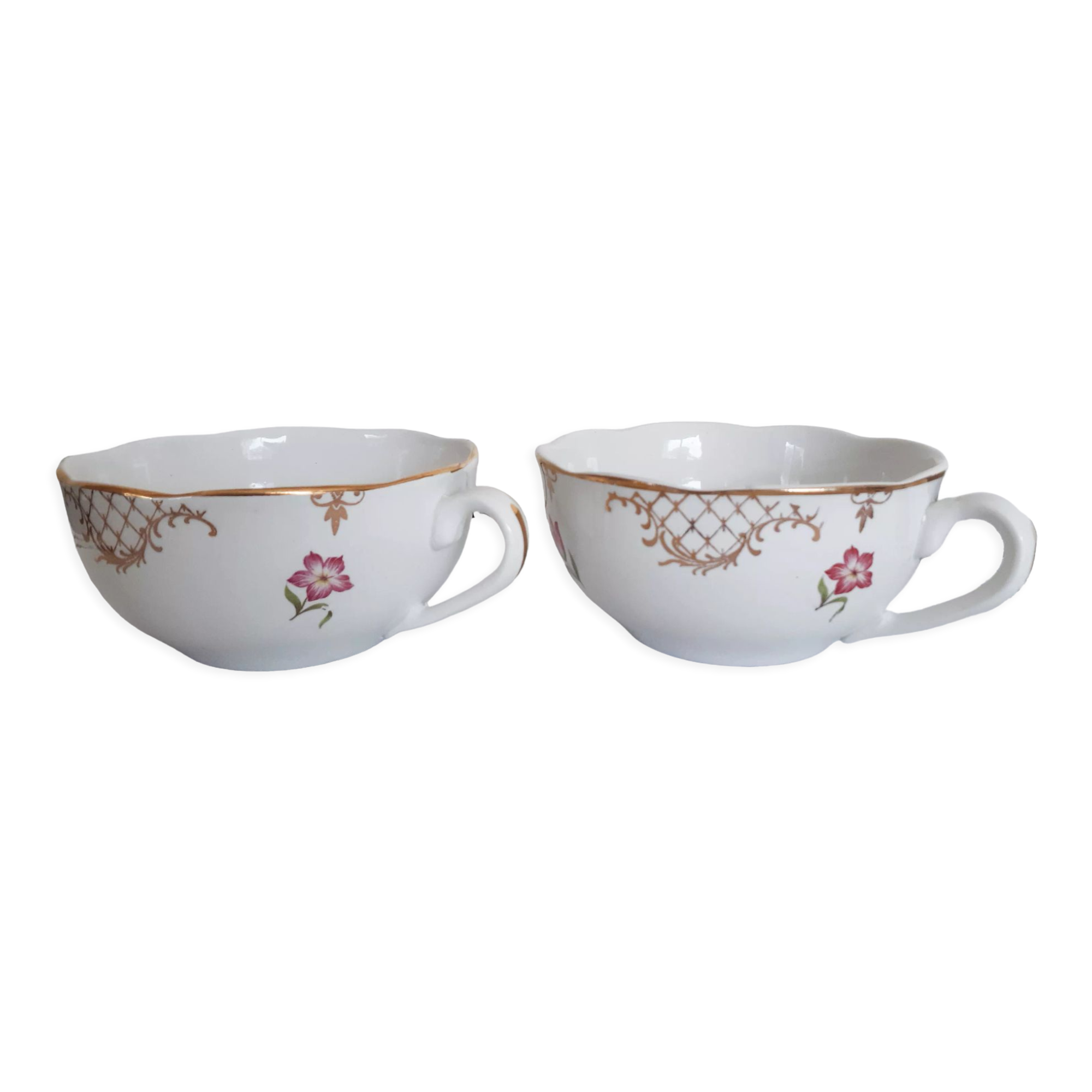 Set of 2 Sarreguemines porcelain tea cups