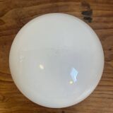 Ceramic lamp with opaline globe