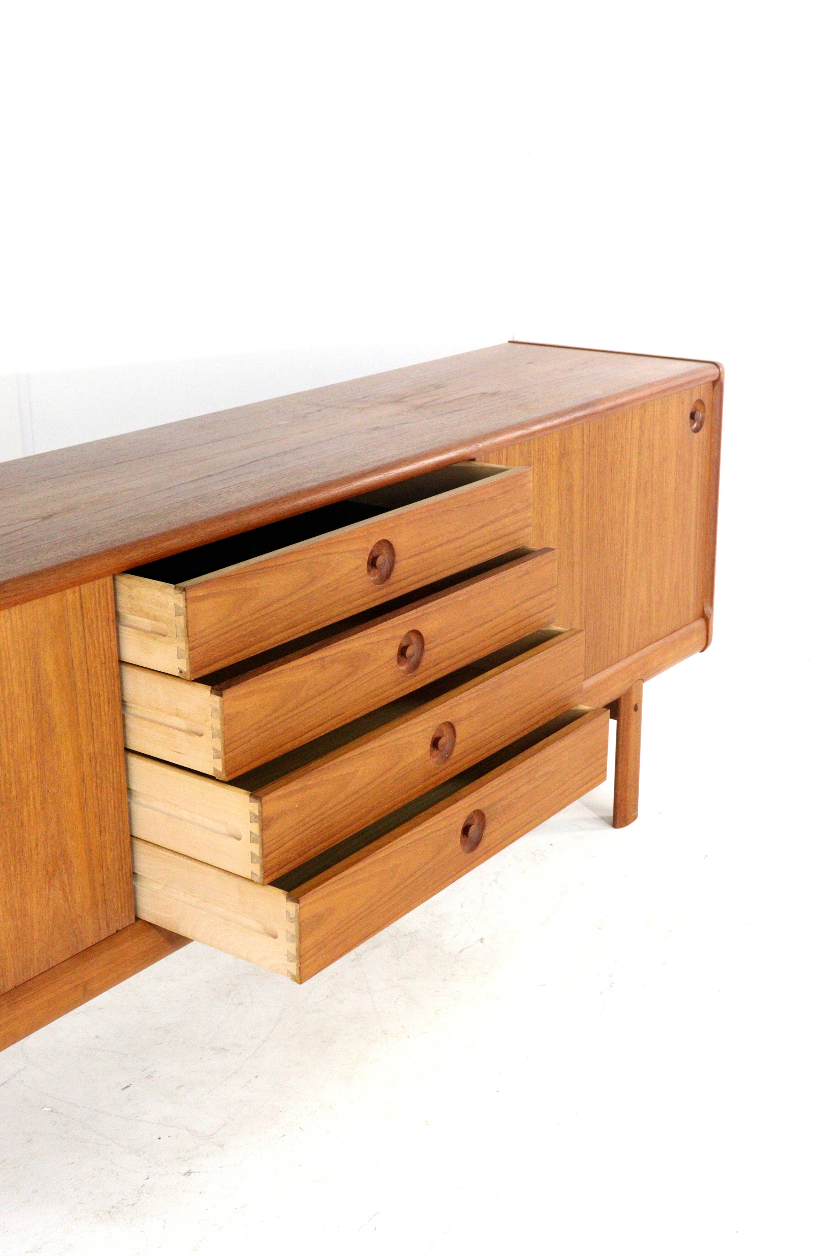 H.W. Klein for Bramin sideboard 'Taastrup' | 225 cm - danish design