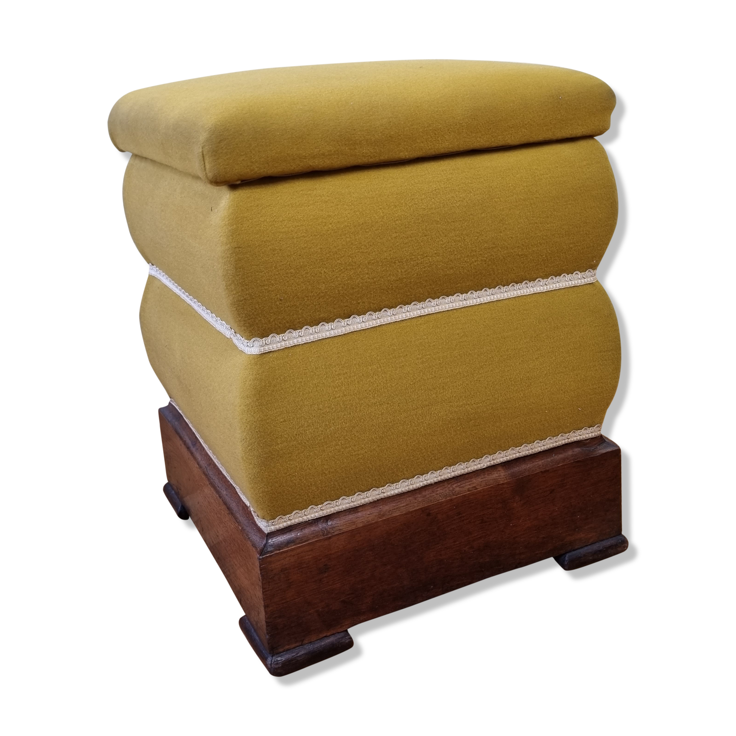 Ottoman ancient chest yellow broom