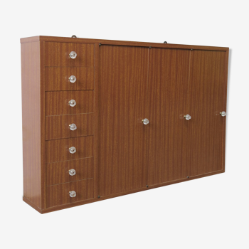 Hanging Cabinet