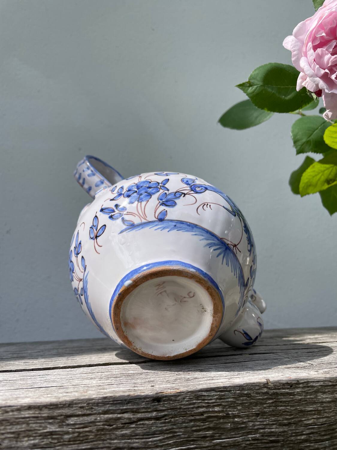 Moustiers blue ceramic teapot