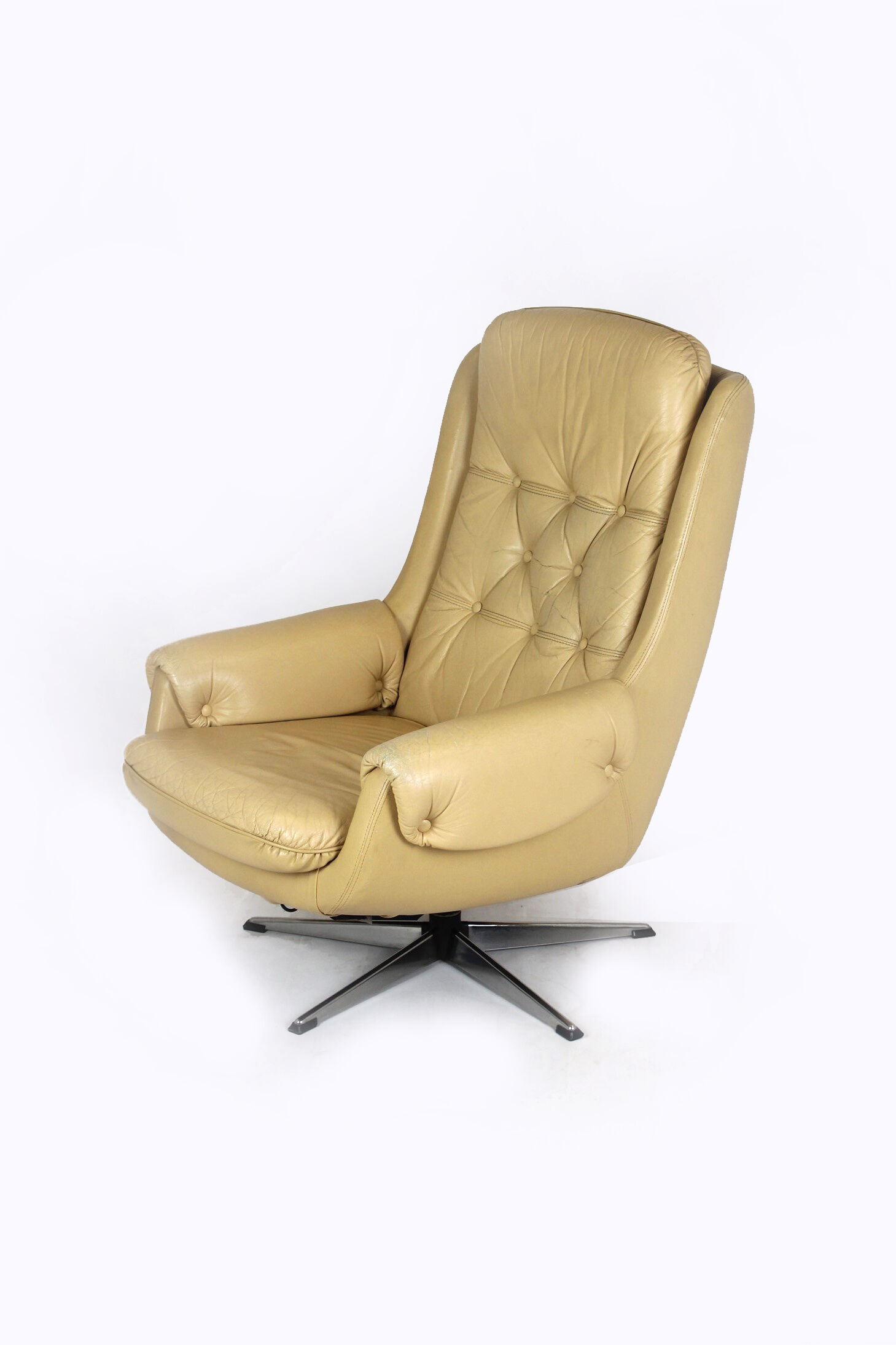 Vintage Finnish Leather Swivel Lounge Chair with Adjustable Recline, 1970s