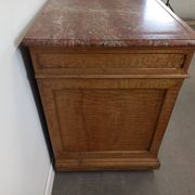 Marble top store bank
