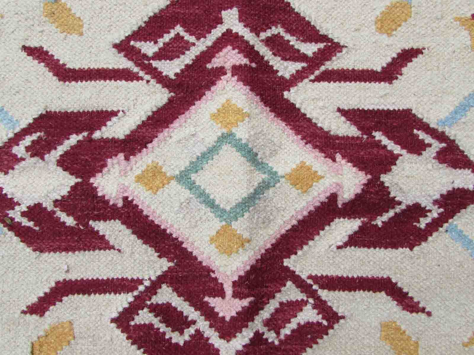 Handmade indian indian vintage rug 121cm x 189cm 1970s