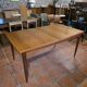 Table scandinave galbée extensible papillon en teck années 60
