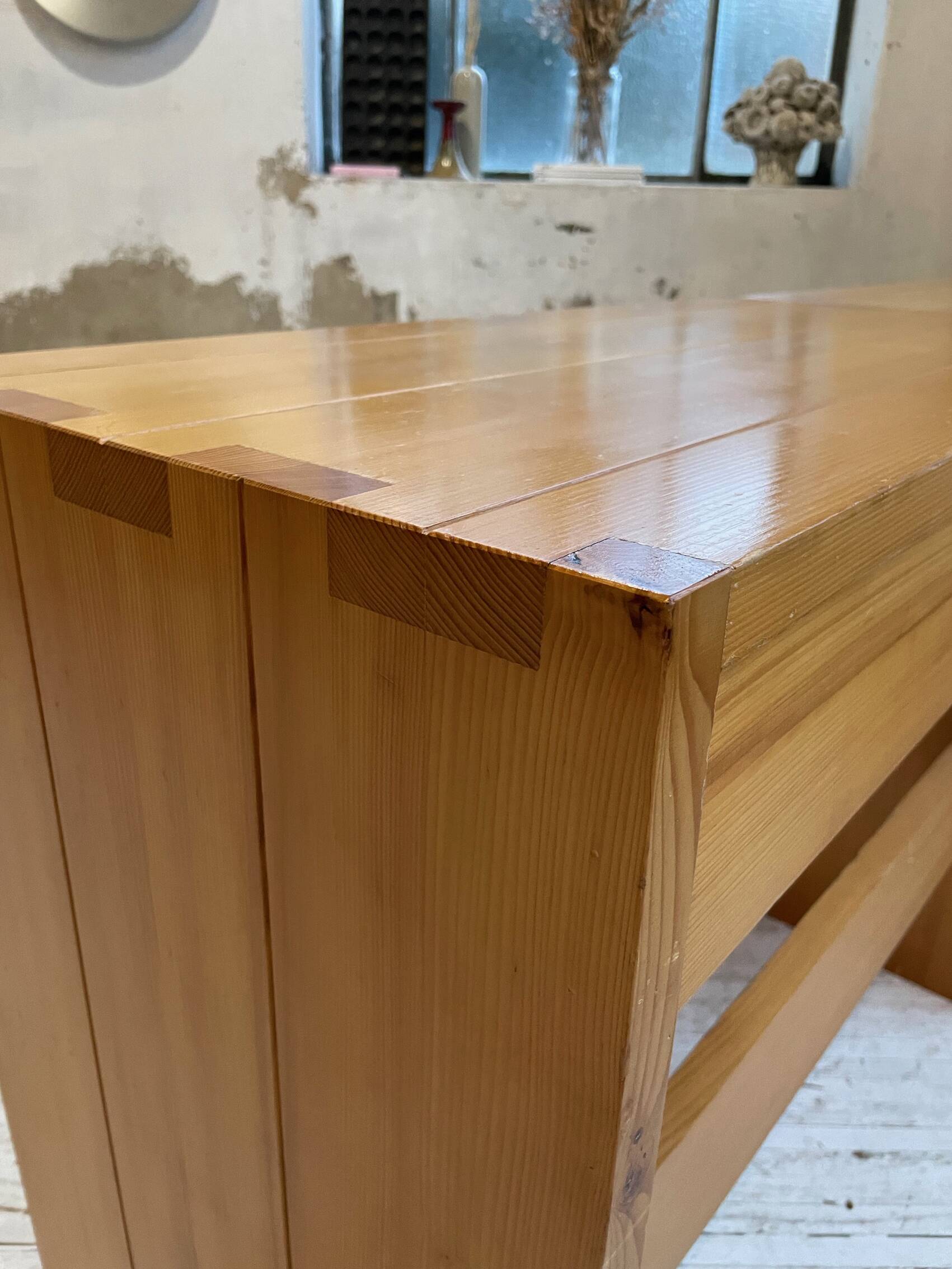 Orme Bureau Regain Savoie