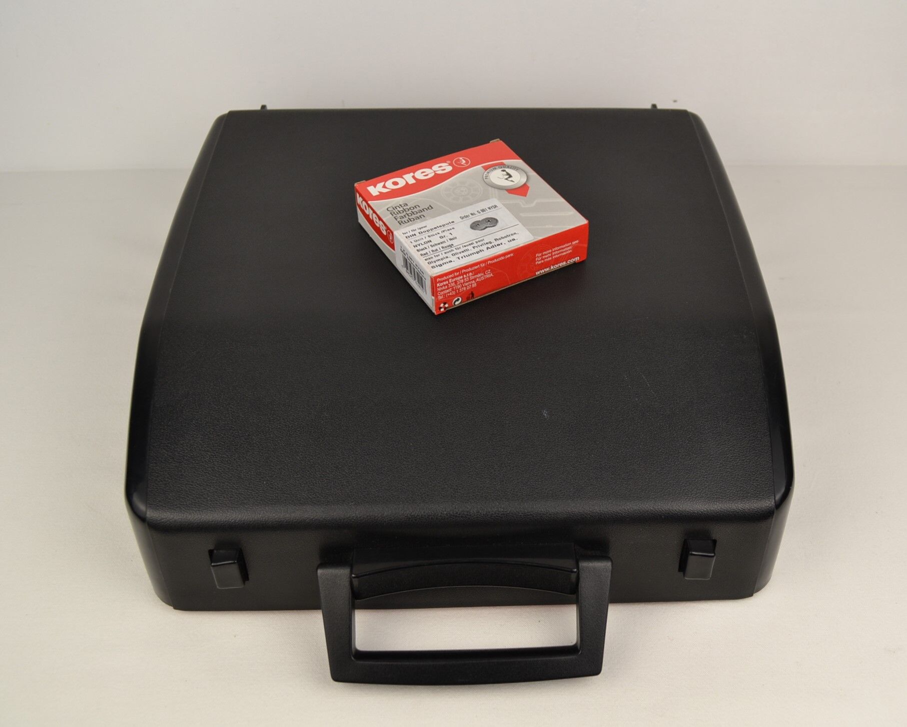 Typewriter Brother 210 orange 1970s