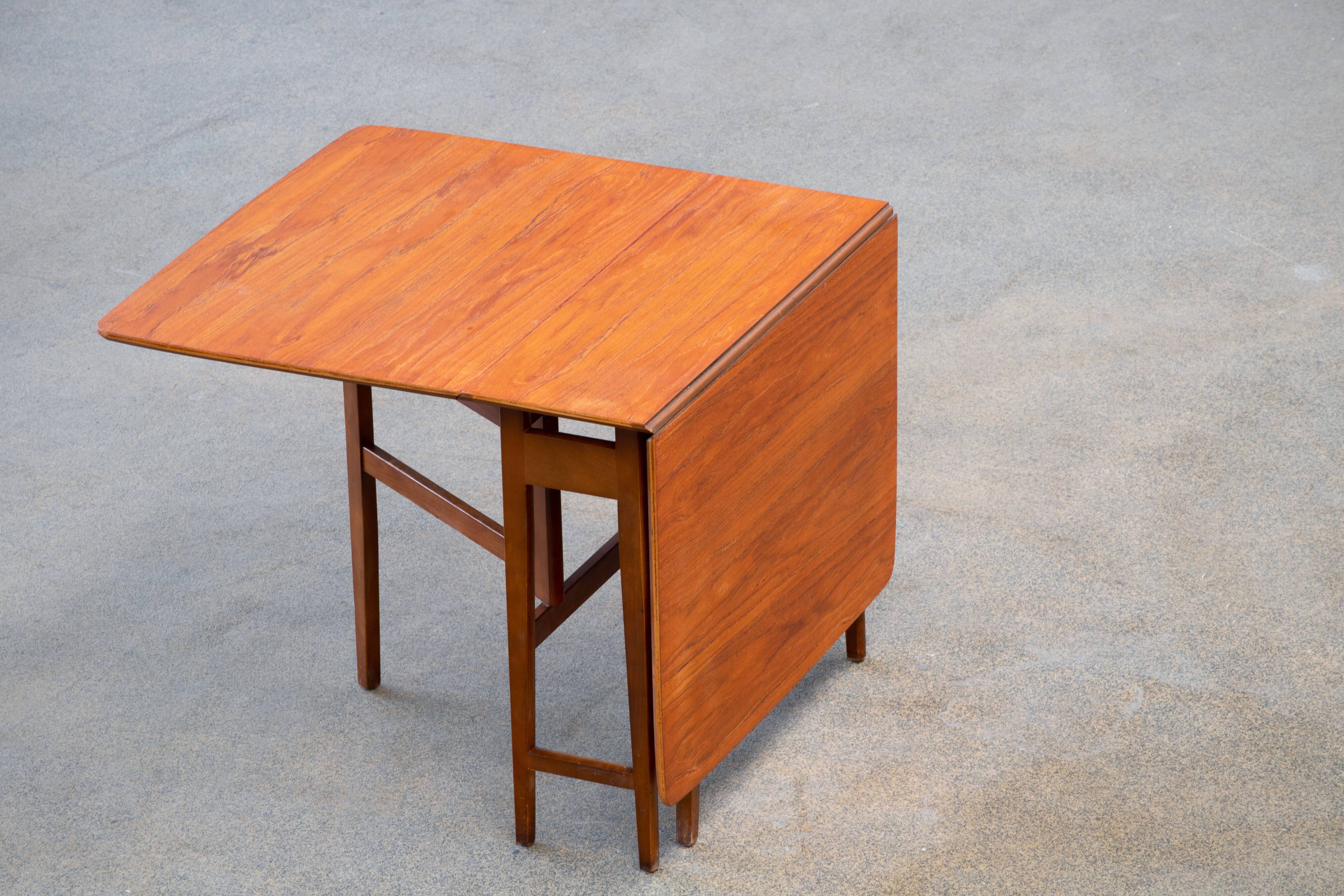 Scandinavian vintage folding table