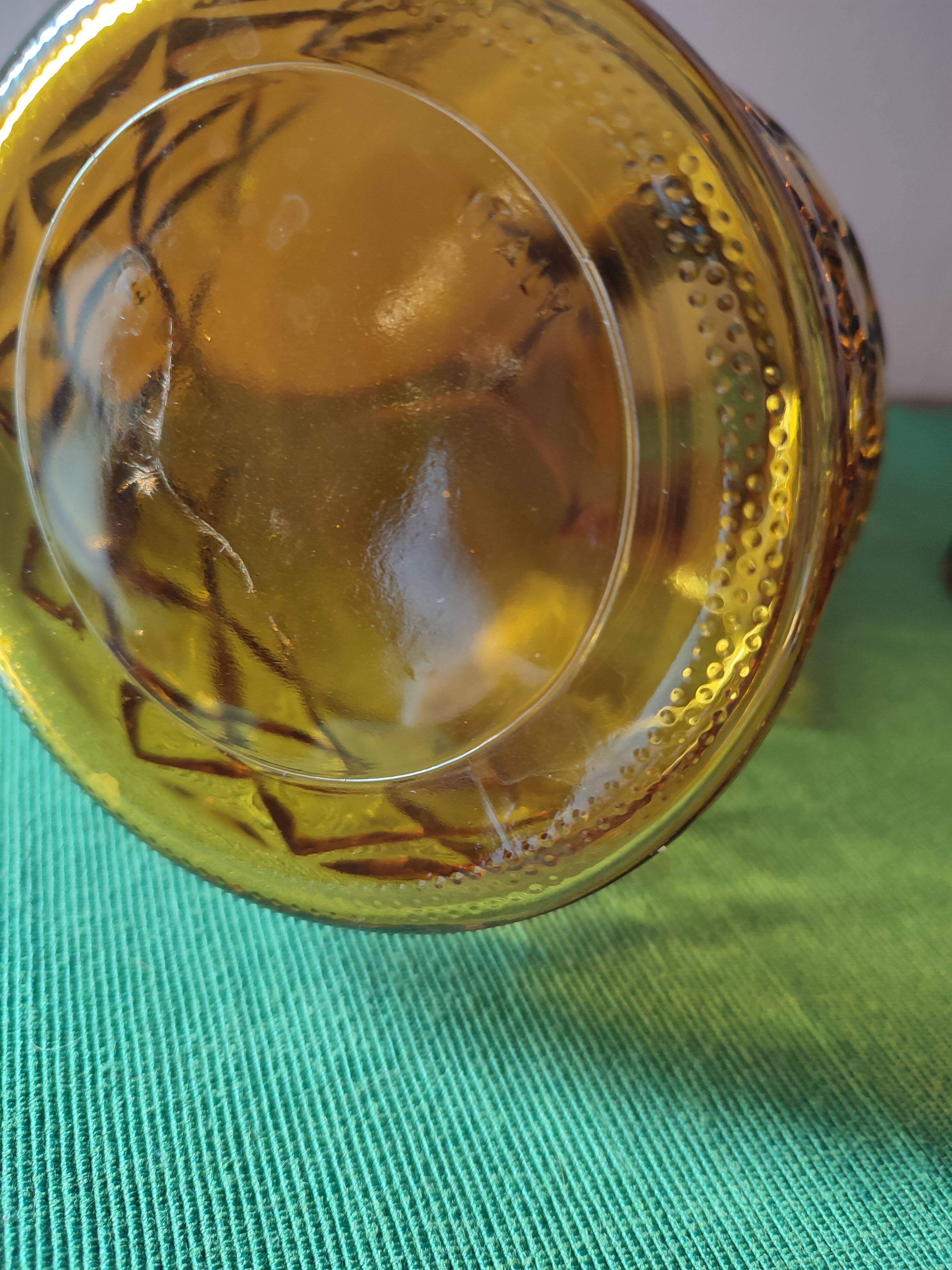 Italian glass pitcher accompanied by its 6 glasses