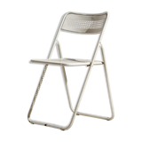 Chaise pliante en métal blanc