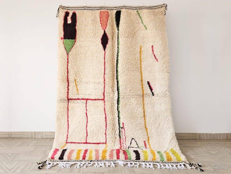 Traditional Moroccan rug 250cm x 150cm