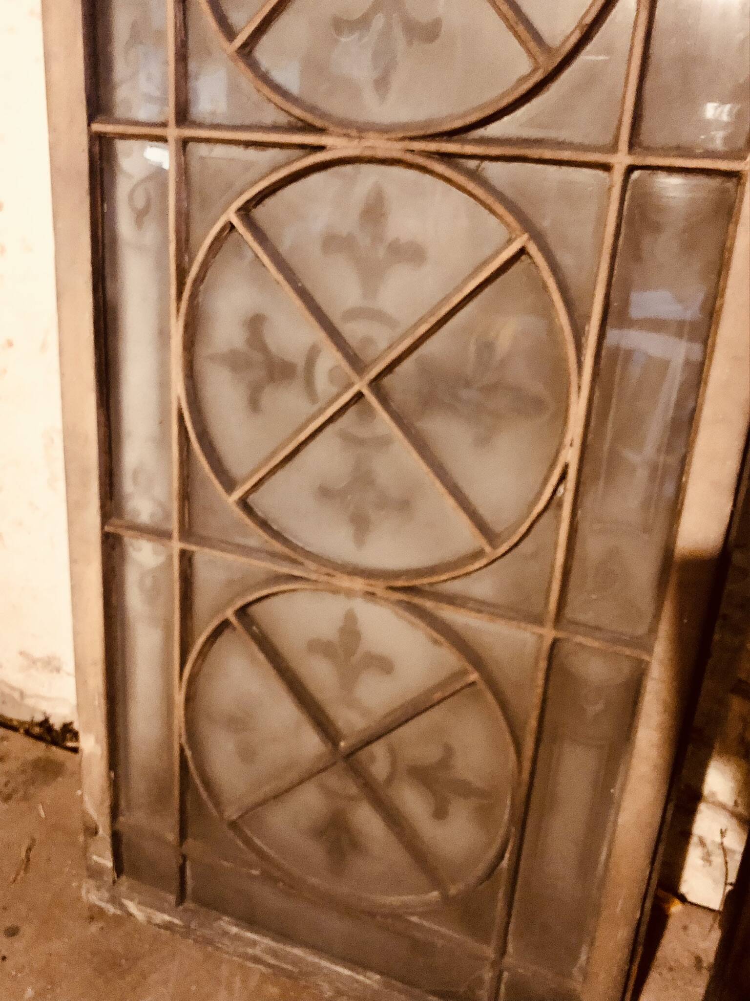Set of 4 decorative carved glass windows from the 1900s