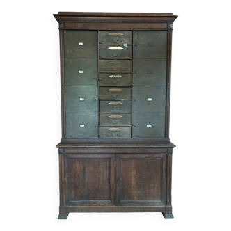 Armoire industrielle