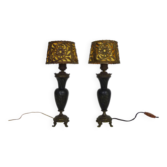 Pair of neoclassical style table lamps in regula. Early 20th century