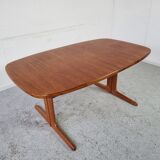 Extendable teak dining table from Dyrlund, Denmark 60s