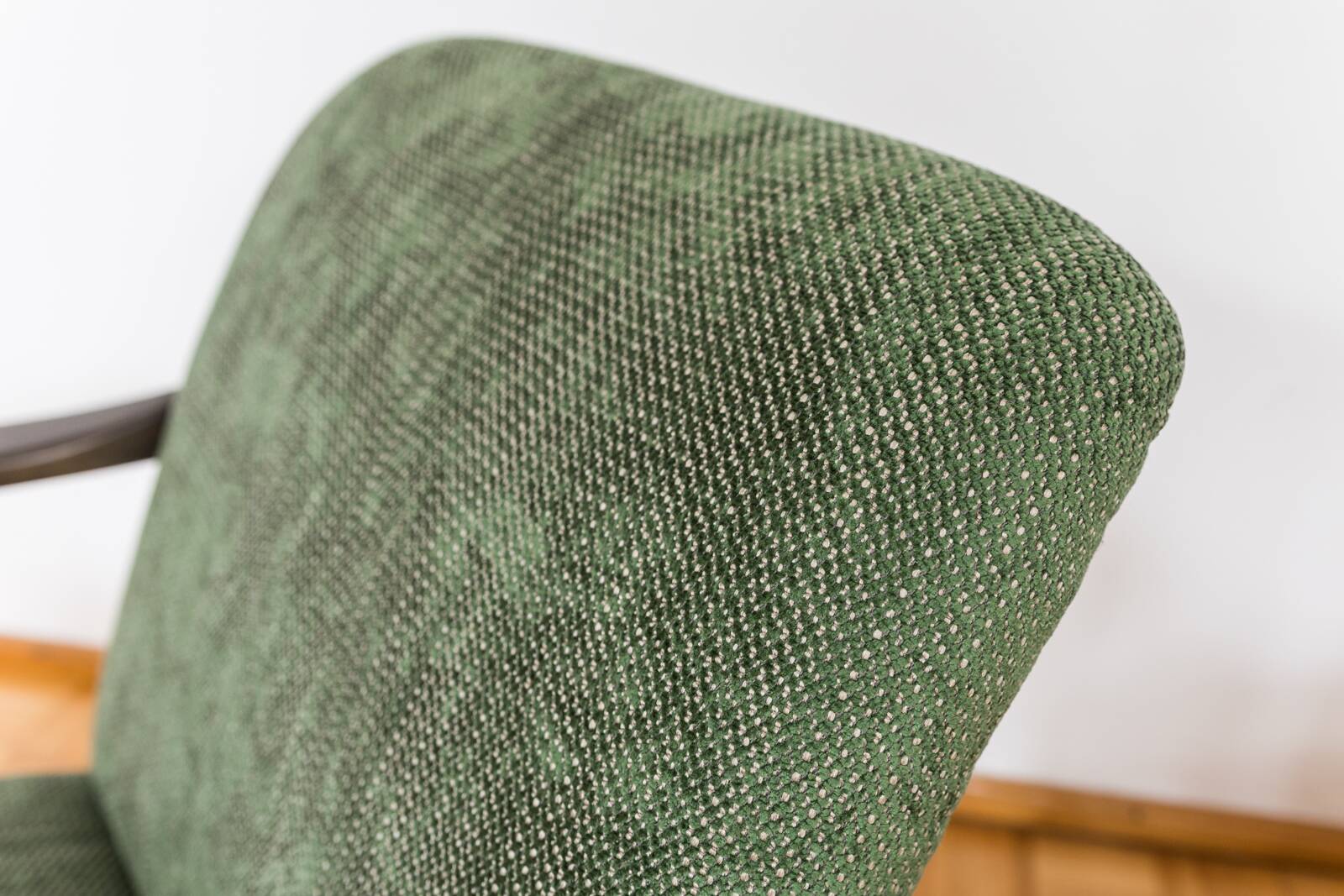 Paire de fauteuils GFM64 par Edmund Homa années 1960