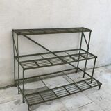 Gate florist plants of ancient craft