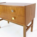 Rosewood chest of drawers