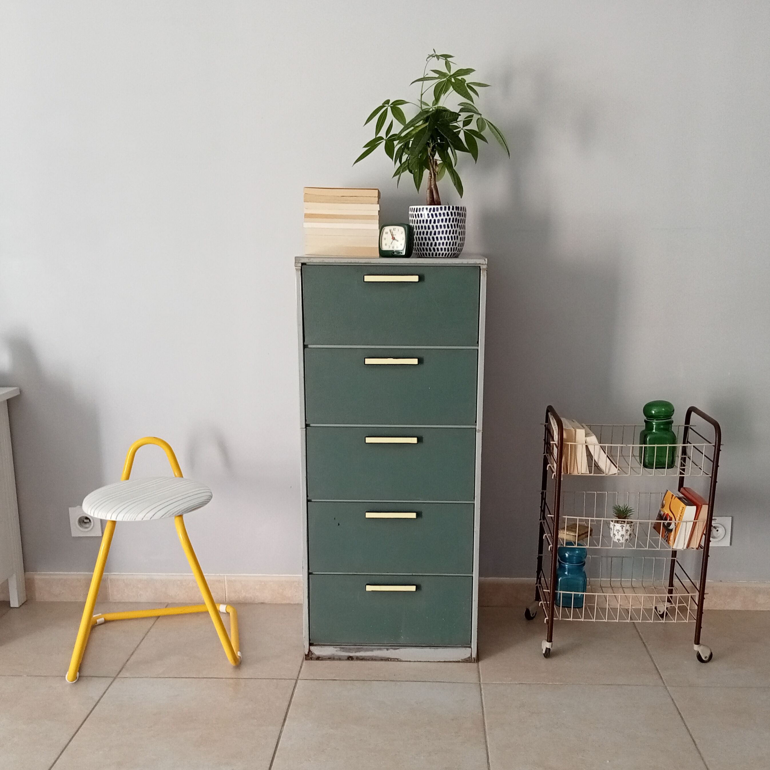 Metal loom furniture with valves 50/60s