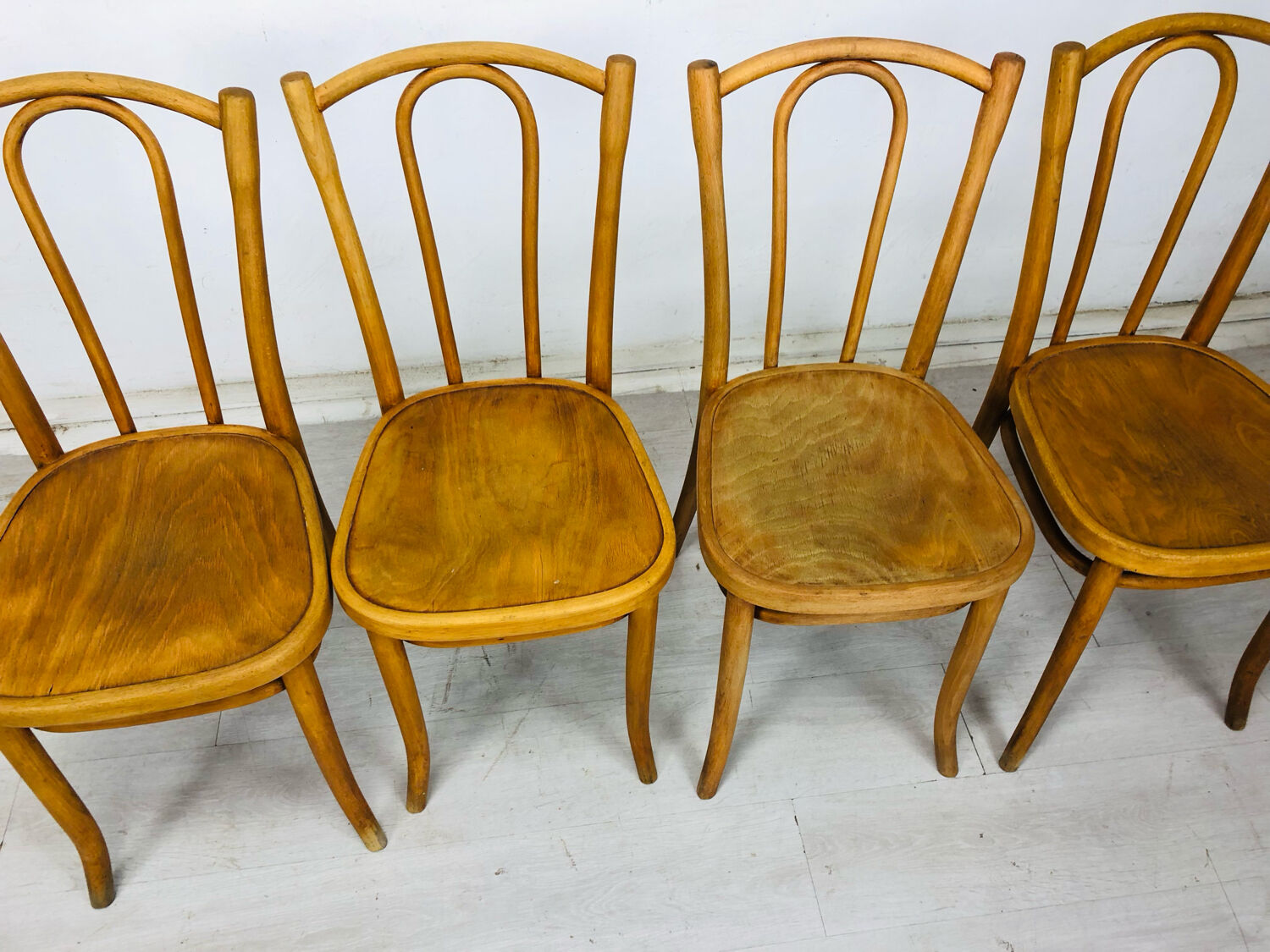 Chairs bistrot thonet