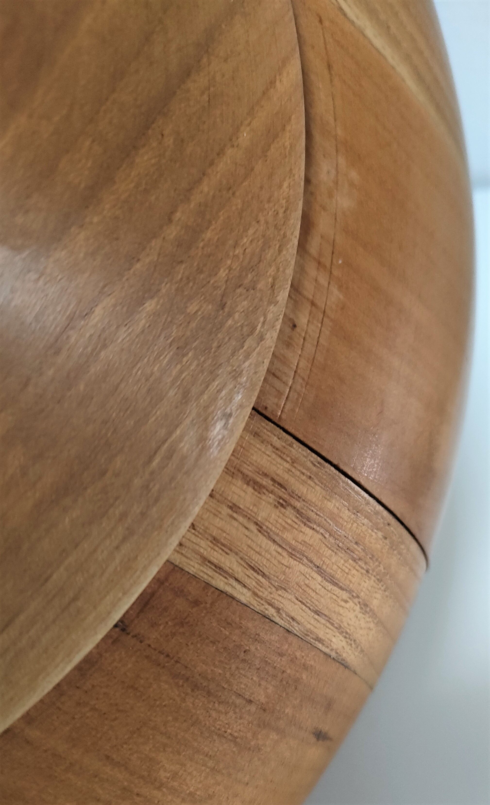 Solid wood lamp foot circular design 90s
