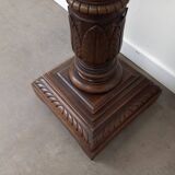 Colonne, pied d'estale en noyer
