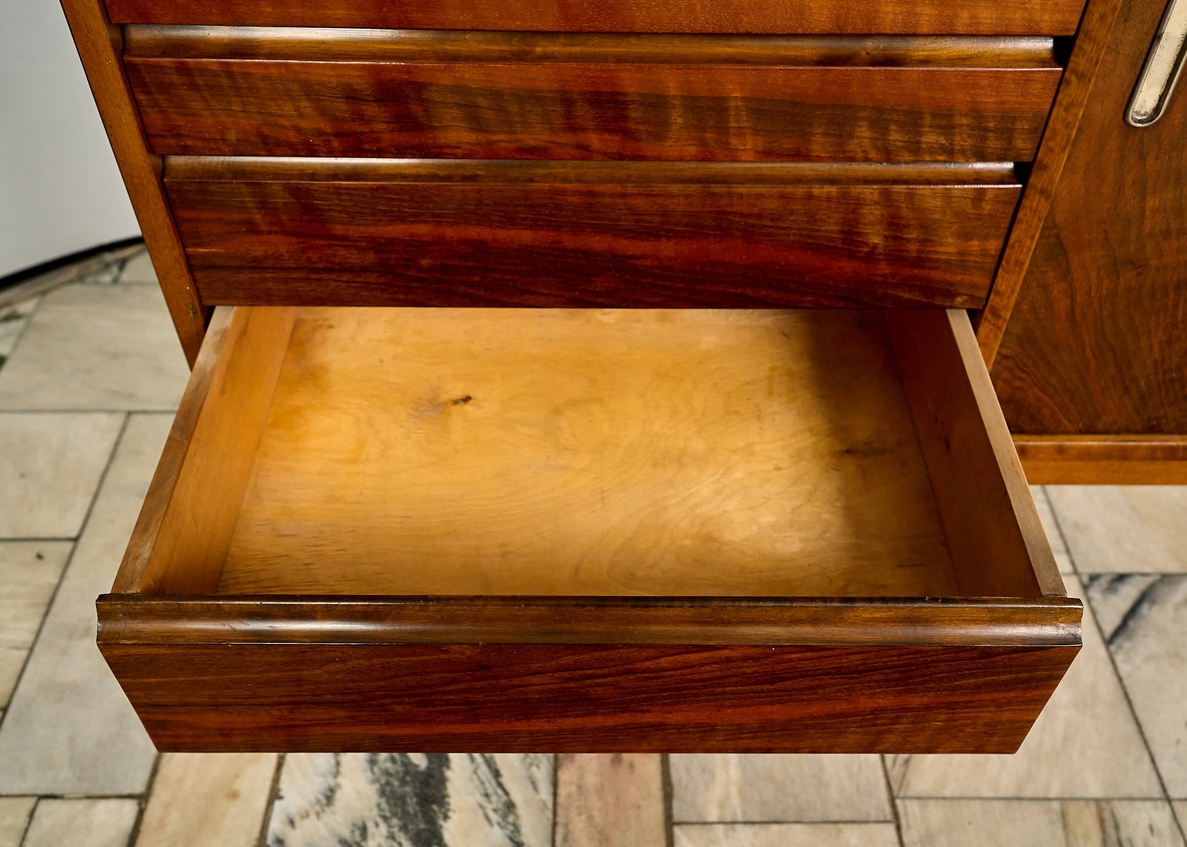 Commode vintage, usine de meubles Bytom, Pologne, années 1960.