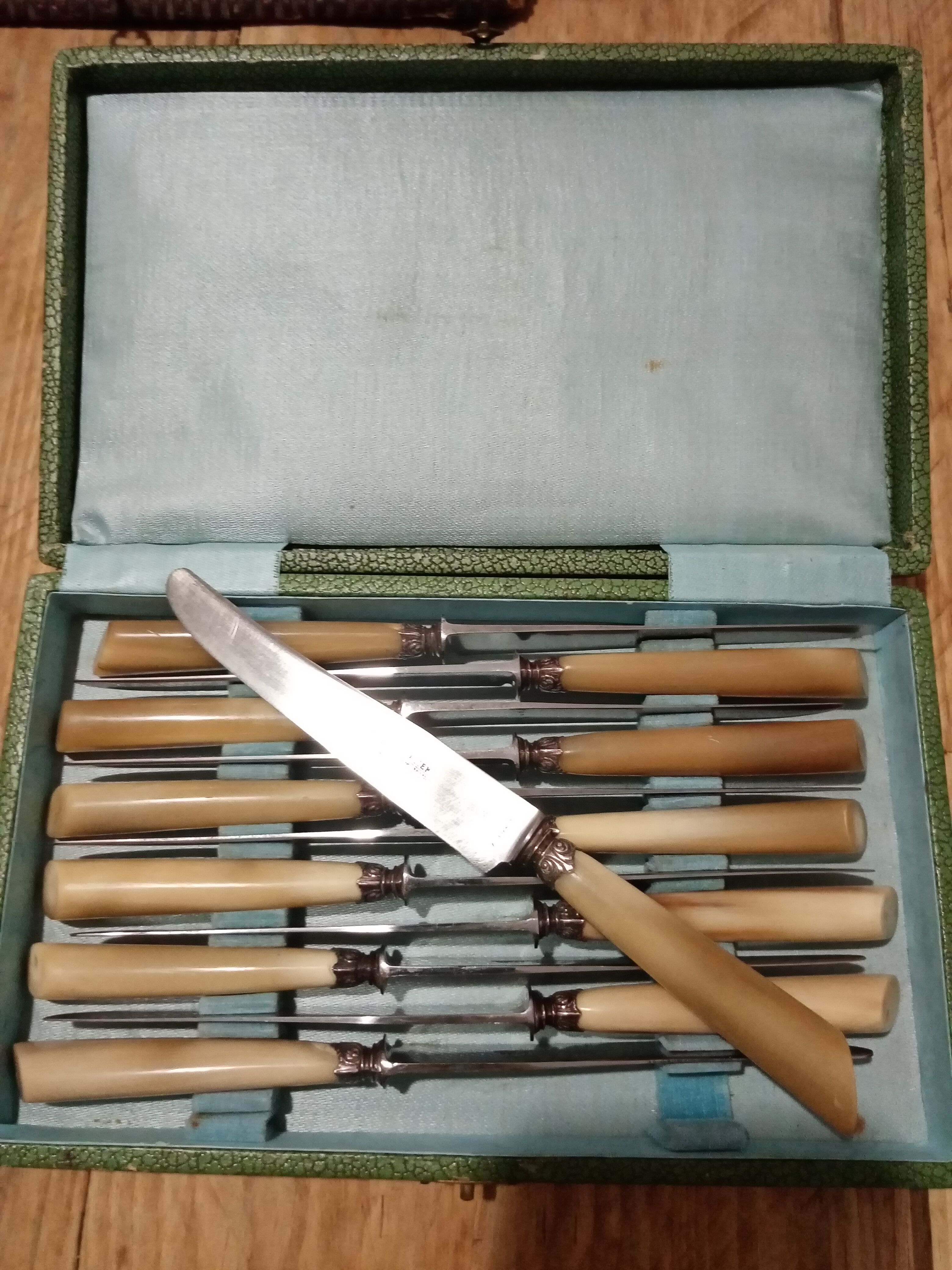 Box 12 old cheese knife 19th blade steel virole silver handle horn