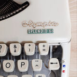 Functional Olympia Splendid 66 typewriter