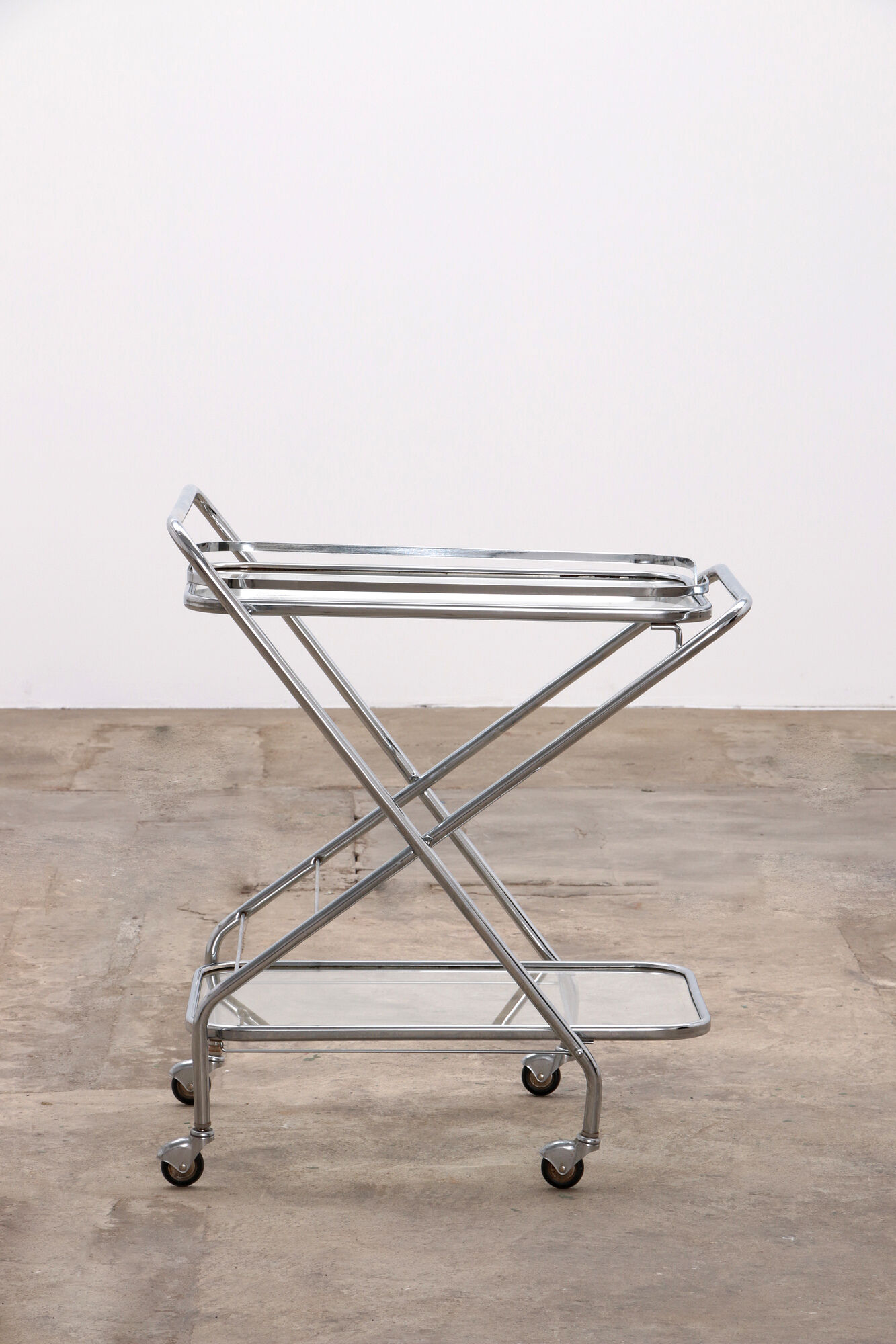Vintage trolley nice chrome or bar cart, 1960 France.