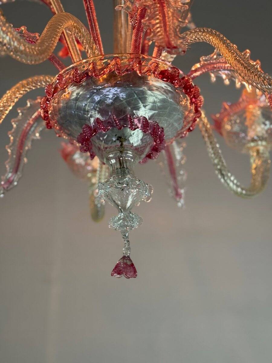 Venetian chandelier in colorless and red Murano glass, 5 light arms, circa 1950
