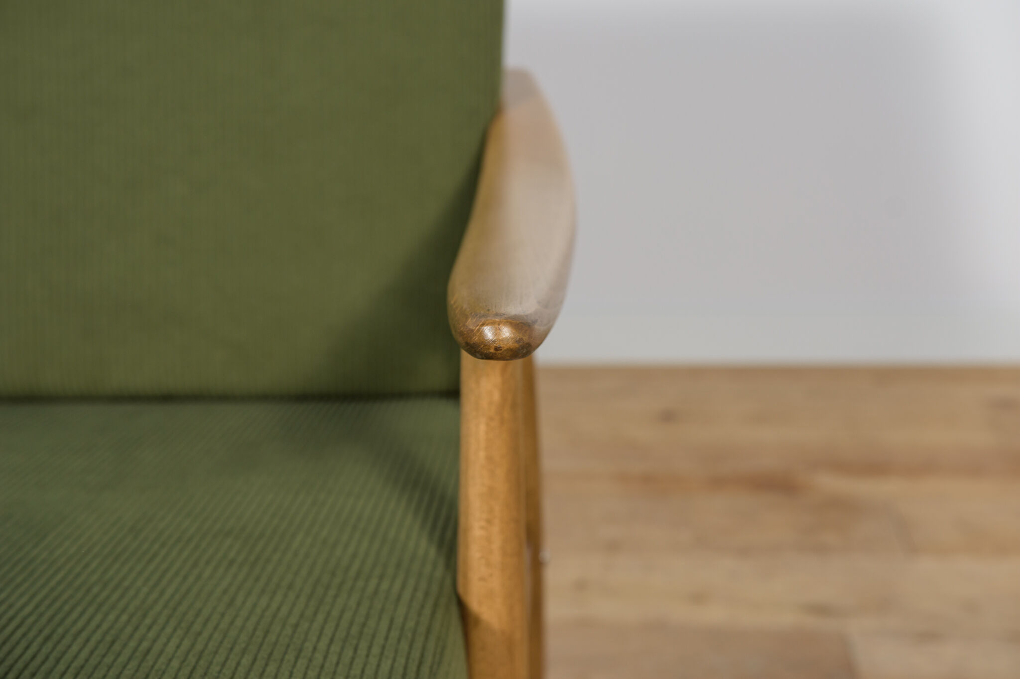 Mid-Century Modern Armchairs from TON, Czechoslovakia, 1960s, Set of 2