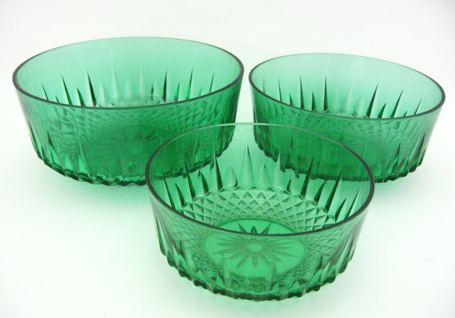 3 glass bowls soaked emerald green - Arcoroc France - vintage 60s