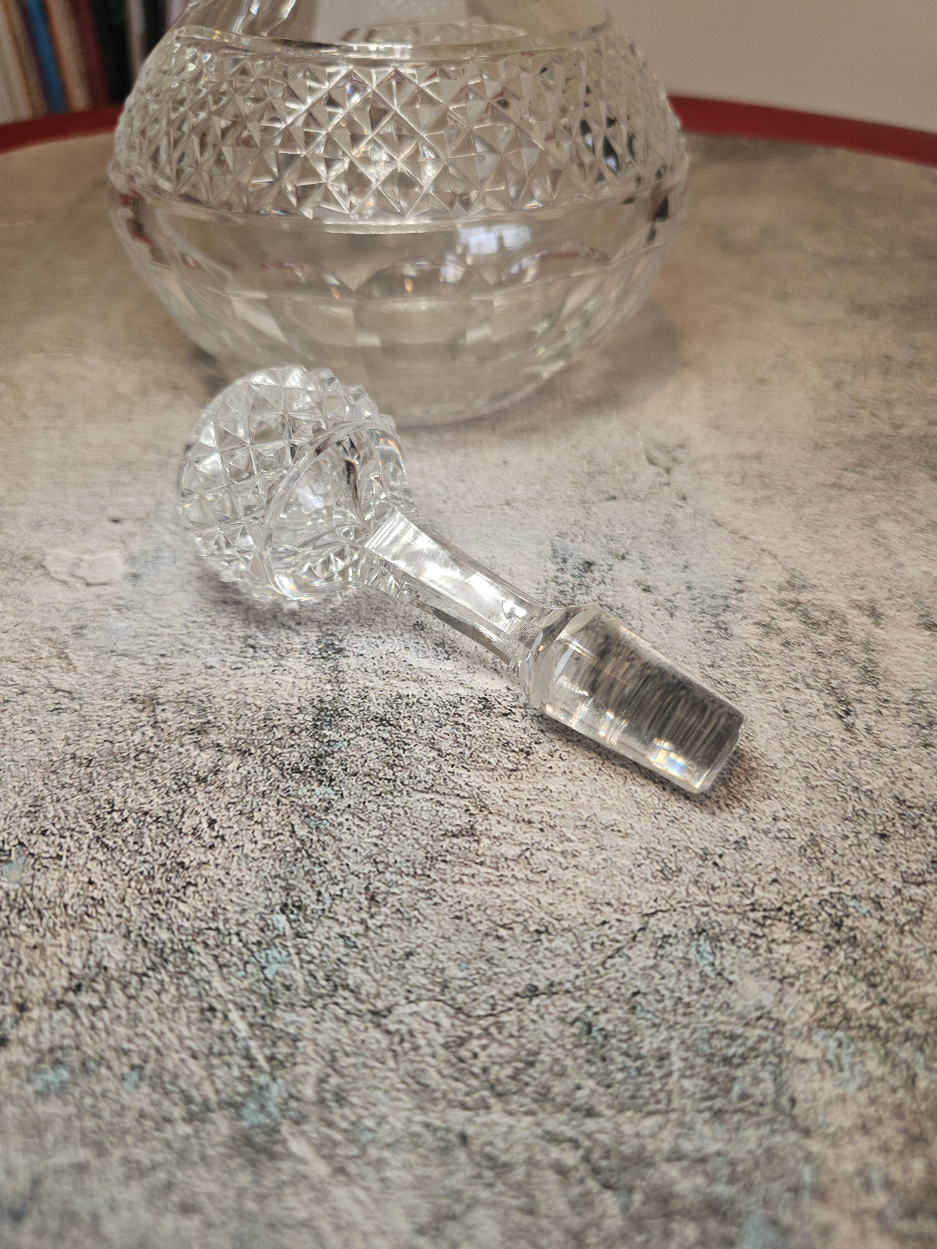 Crystal carafe stamped Saint-Louis Trianon