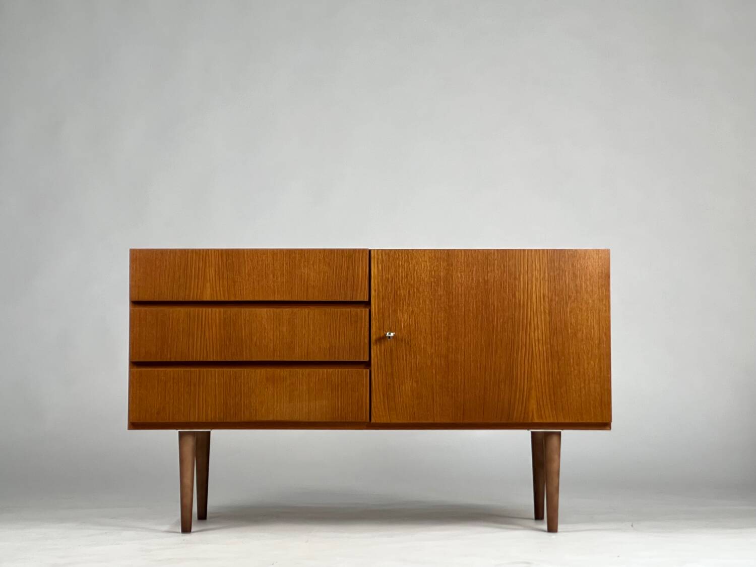 Vintage teak sideboard chest of drawers 60s mid-century design