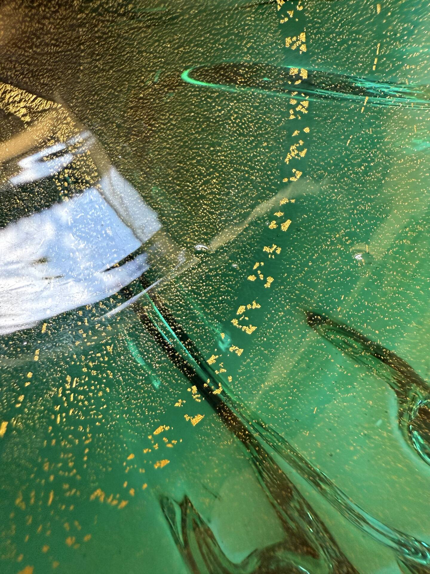 Bowl / pocket emptier / glass centrepiece in Murano style from the 1970s.