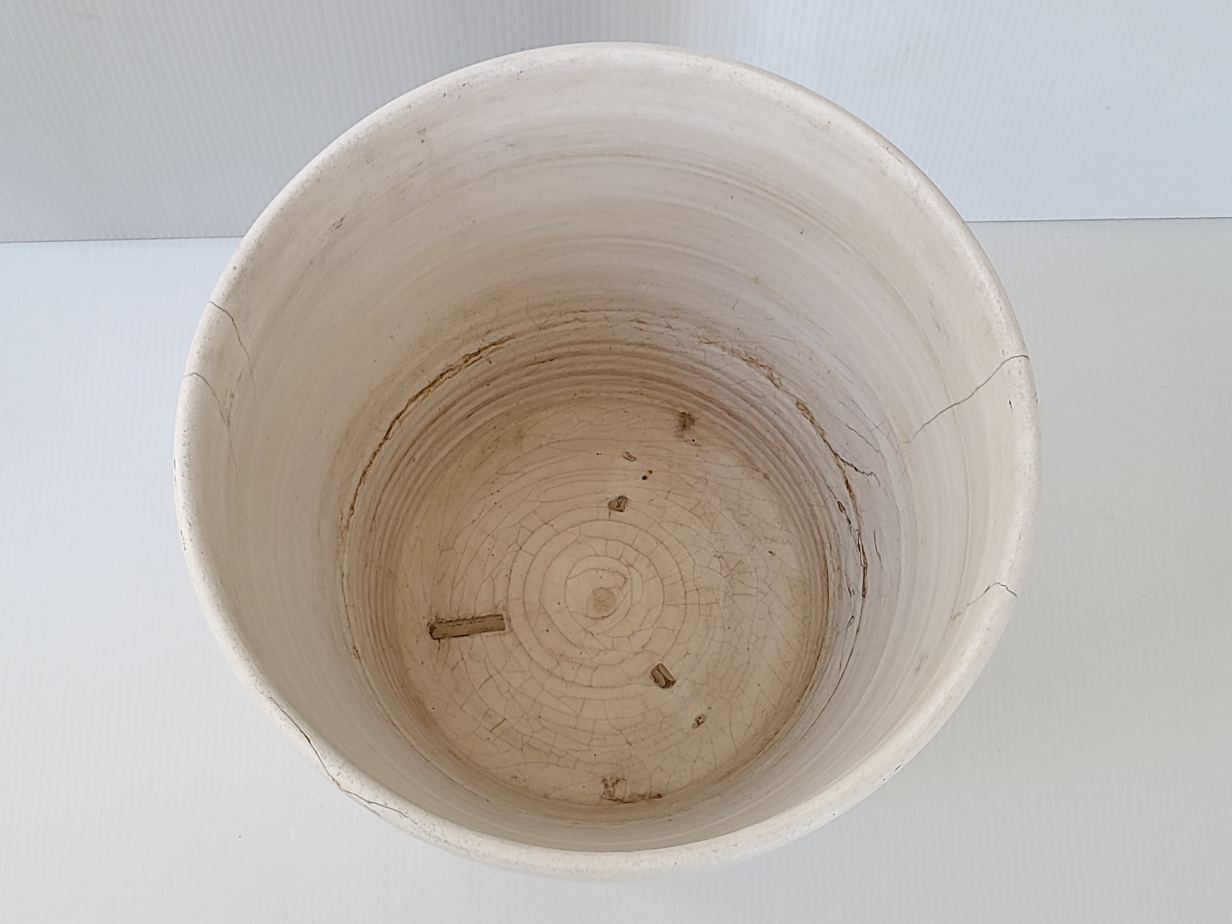 Vintage milet Sèvres peacock pot cover