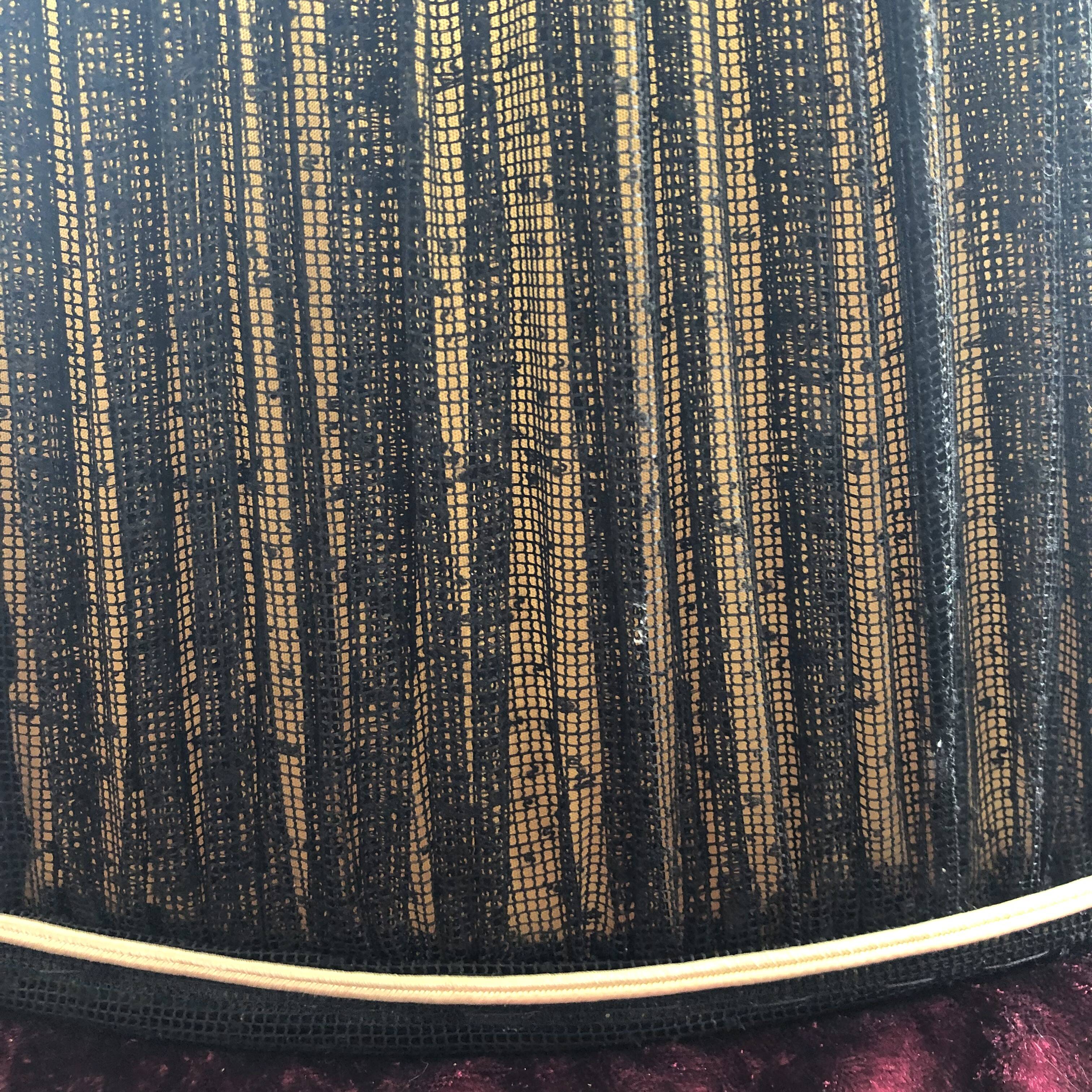 Oval day abat in black and mustard yellow fabric