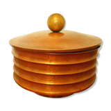 Empty pocket with its copper and metal incubator