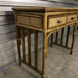 Side table in bamboo and wicker
