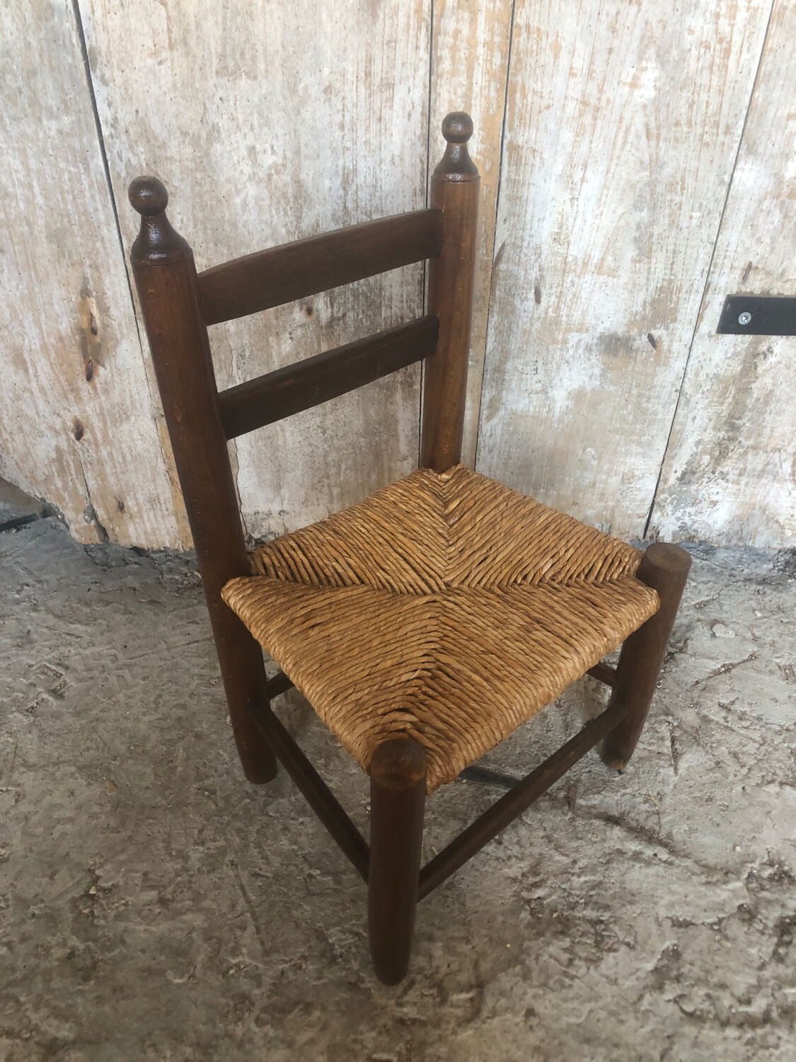 Chaise enfant bebe bois tourné + assise paille tressée vintage #a289