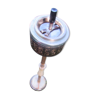Standing ashtray