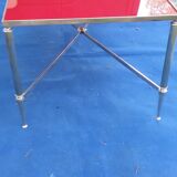 Table basse en laiton plateau en verre rouge
