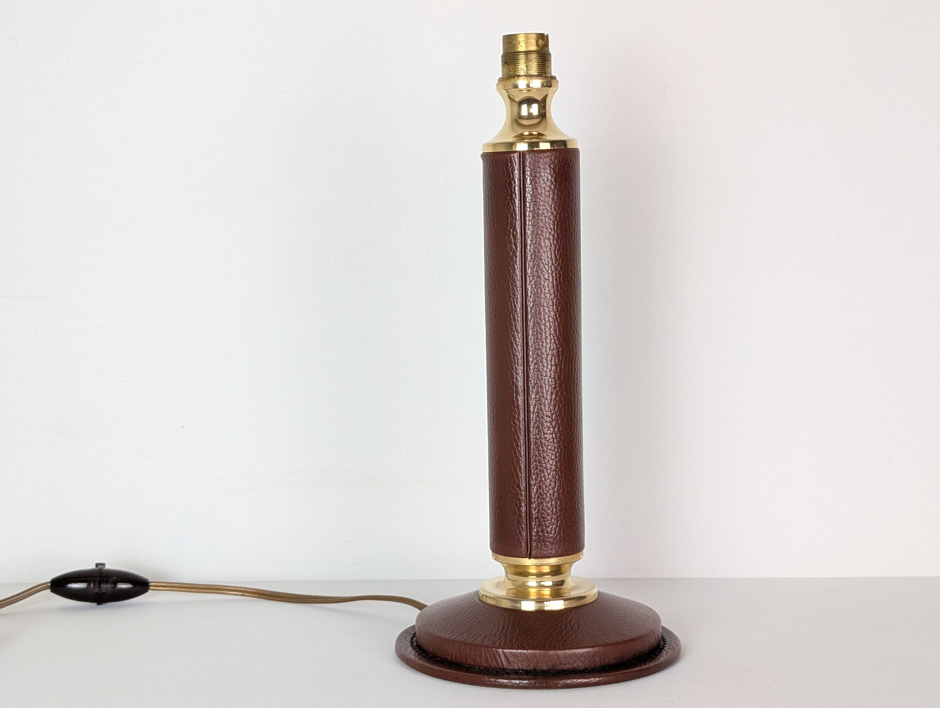 Le Tanneur leather lamp