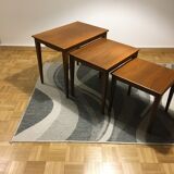 Tables gigognes
